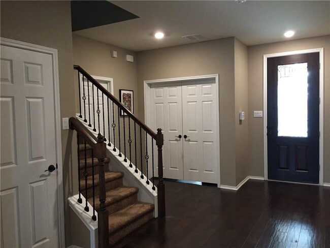 Building Photo - 1636 Bovina Dr