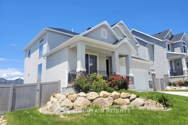 Building Photo - 3861 Spring Brook Ln