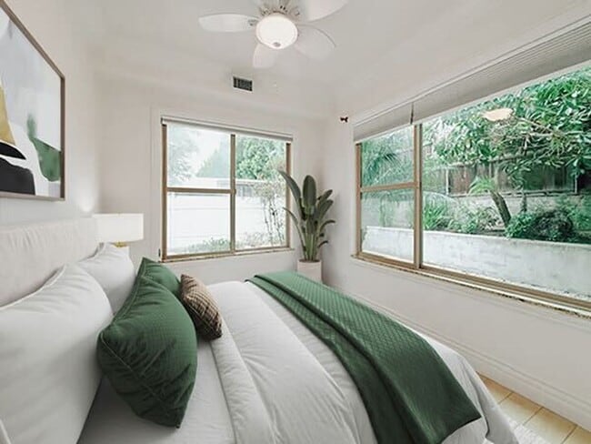 Building Photo - Spacious 6 Bed in Carlsbad with Ocean Views and Roof Top deck, 1 mile to the Beach!!