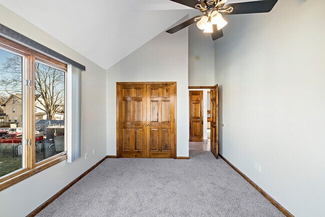 Bedroom 1 - 14 Plymouth Ave