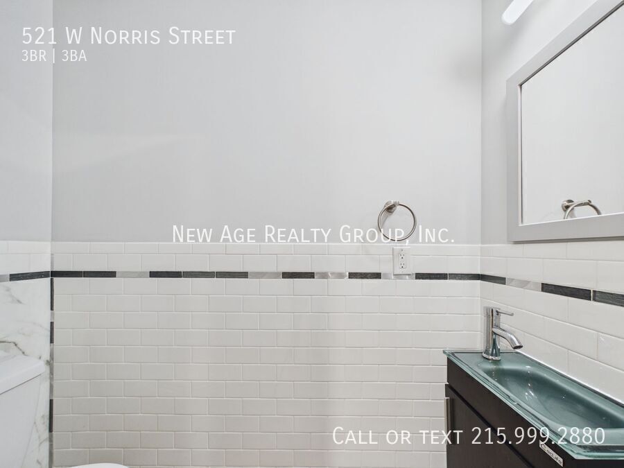 Building Photo - 521 W Norris St