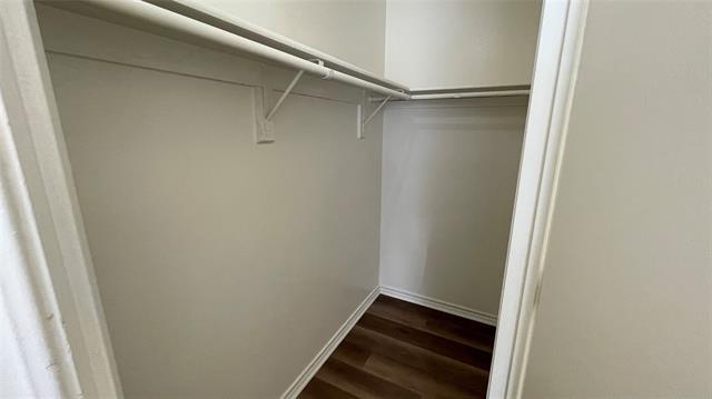 Building Photo - 320 Pebblebrook Ln