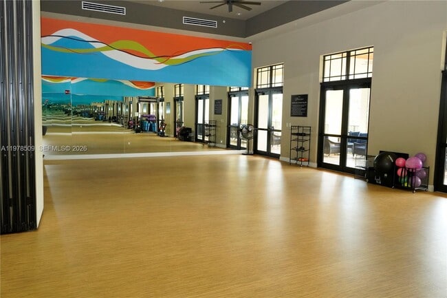 Building Photo - 9701 Blue Isle Bay