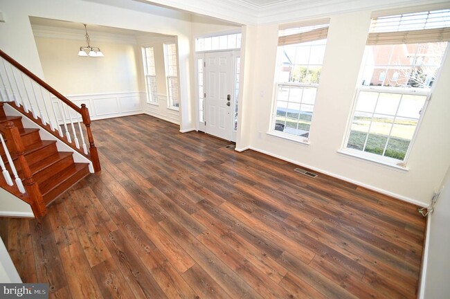 Building Photo - 7001 Chaptico Ct
