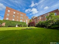 Building Photo - 70 Strawberry Hill Ave