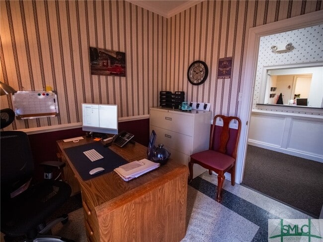 Building Photo - 7373 Hodgson Memorial Dr