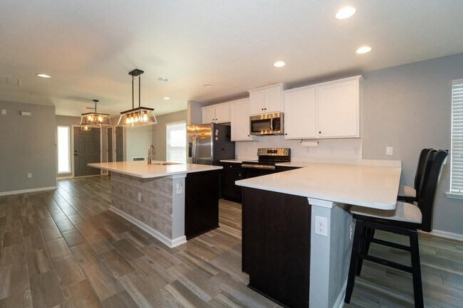 Building Photo - 415 Santorini Ct