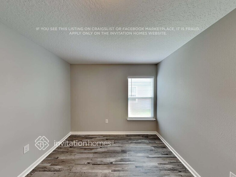 Building Photo - 168 Colorado Springs Way