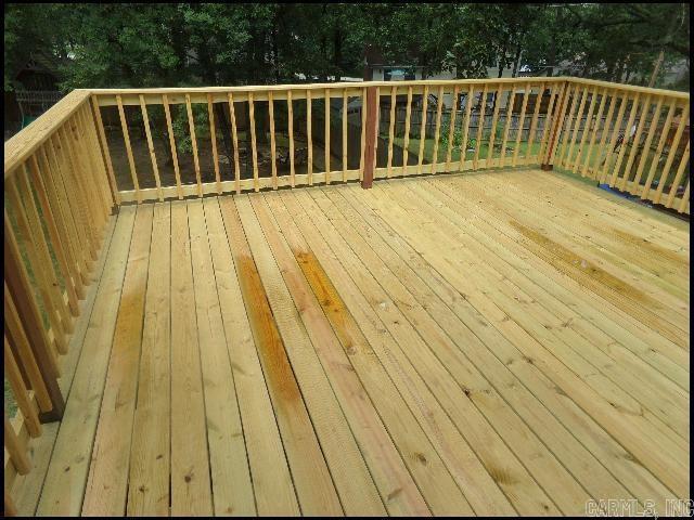 Building Photo - 6 Golden Oak Cove