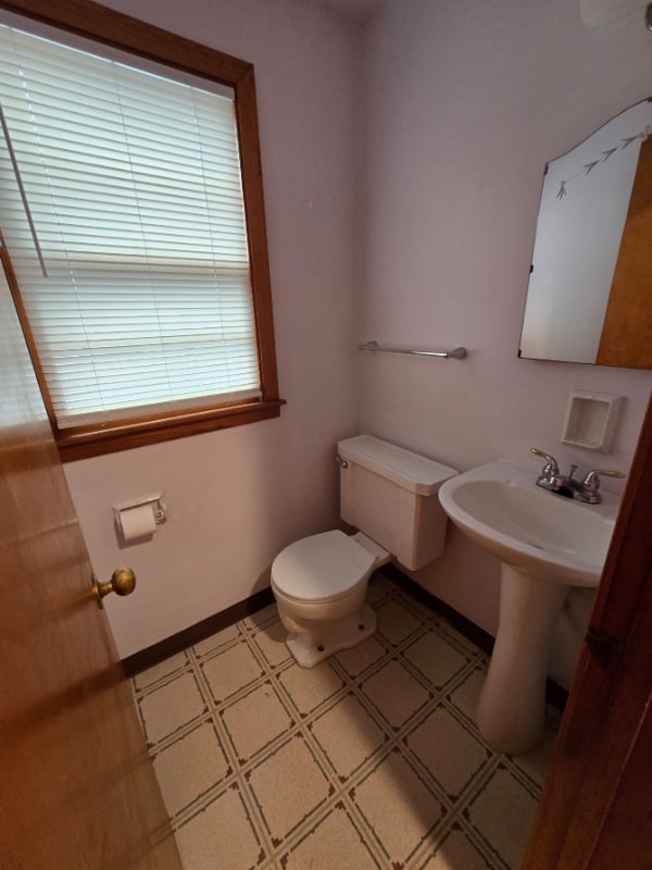 Building Photo - 481 Onondaga St