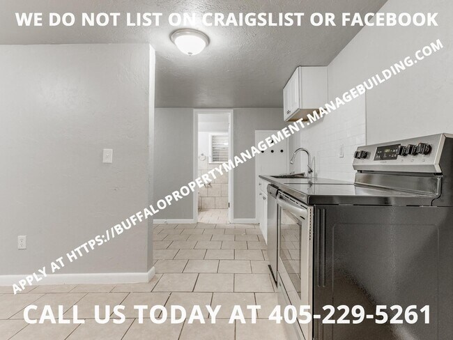 Building Photo - 2544 Cashion Pl