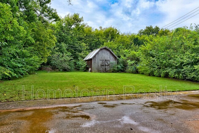 Building Photo - 2622 NW 42nd St