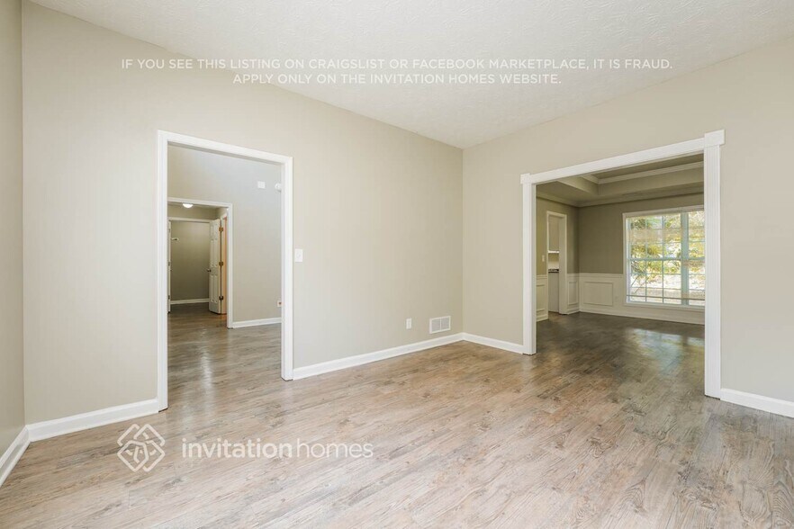 Building Photo - 526 Watson Bay