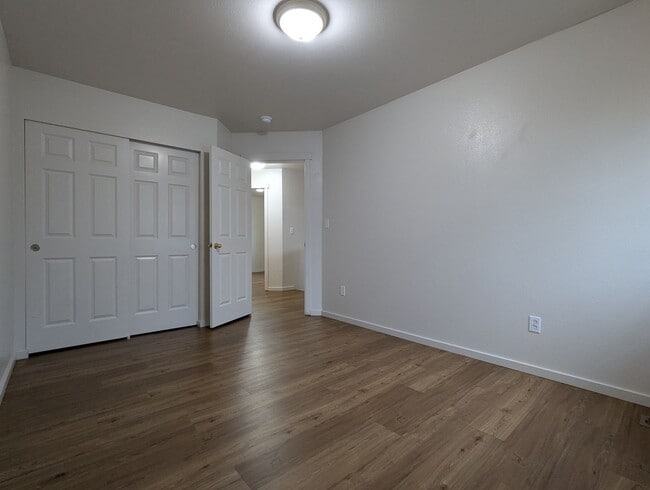 Building Photo - BishCarlson - 2907-2909 S 9th St