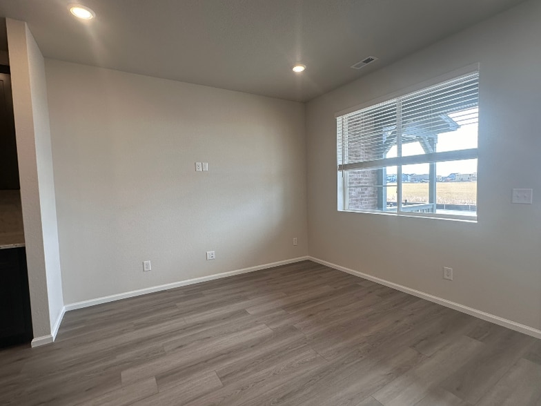 Building Photo - 6581 N Malaya St