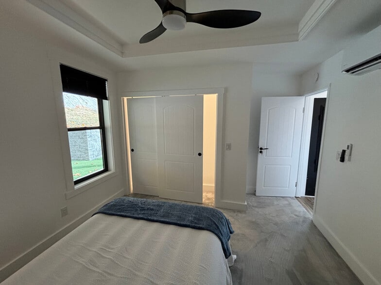 Building Photo - 23 Main St