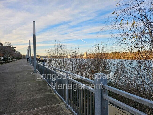 Building Photo - 2176 NW 16th Ave