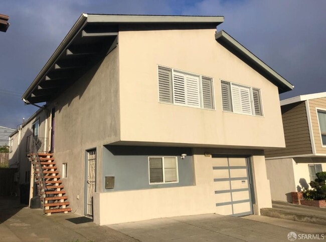 Building Photo - 441 St Francis Blvd