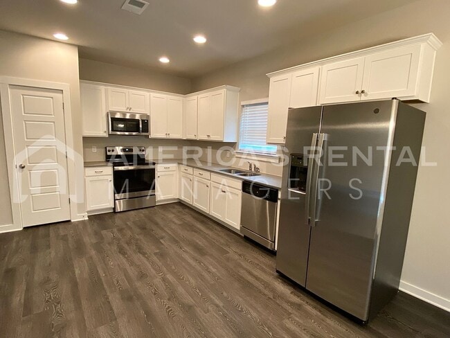 Building Photo - Home for Rent in Jasper, AL... Available to View Now!!!