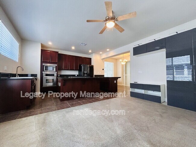 Building Photo - 2609 Willow Pass Rd
