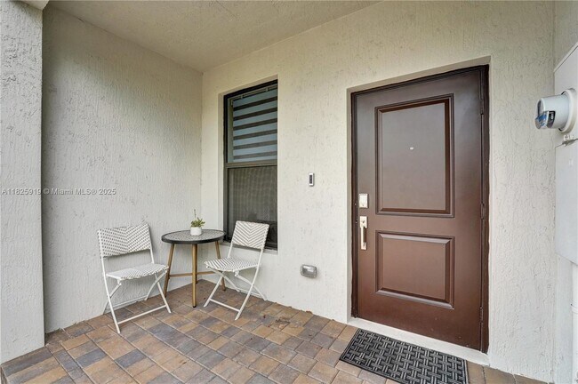 Building Photo - 242 SW 159th Ln