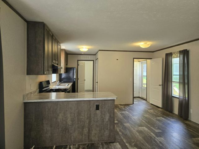 Building Photo - 319 Oriole Ln