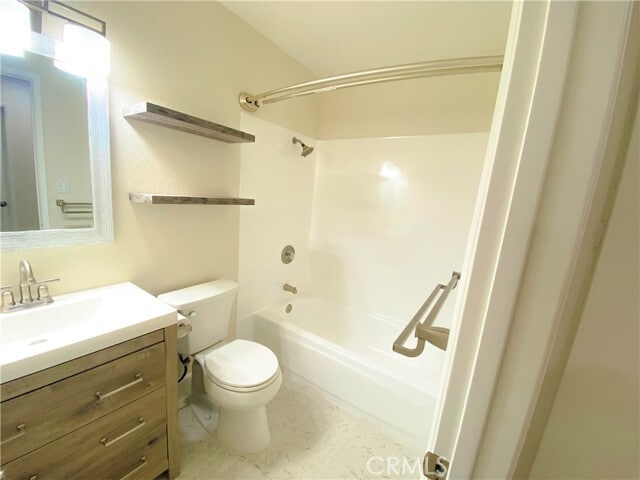 Building Photo - 19311 Waterbury Ln