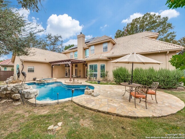 Building Photo - 19114 Autumn Garden