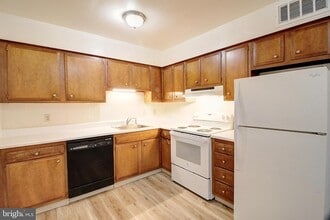 Building Photo - 1 Welty Ave