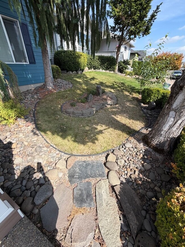 Building Photo - 1187 Horizon Ridge Ct NE