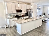 Building Photo - 14327 Summit View Ln