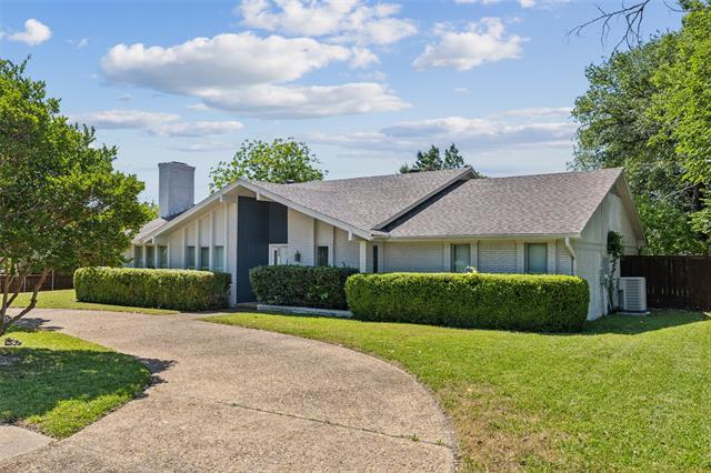 Building Photo - 6908 Heatherknoll Dr