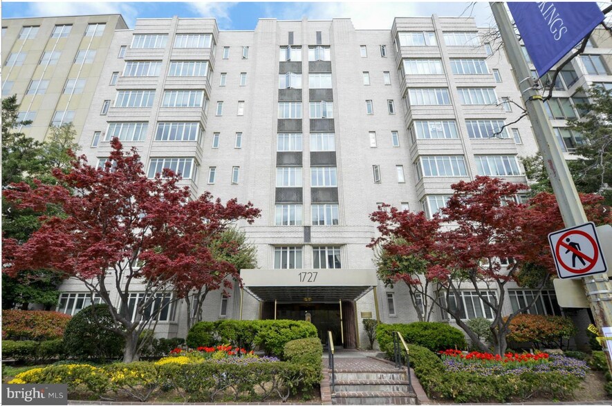 Building Photo - 1727 Massachusetts Ave NW