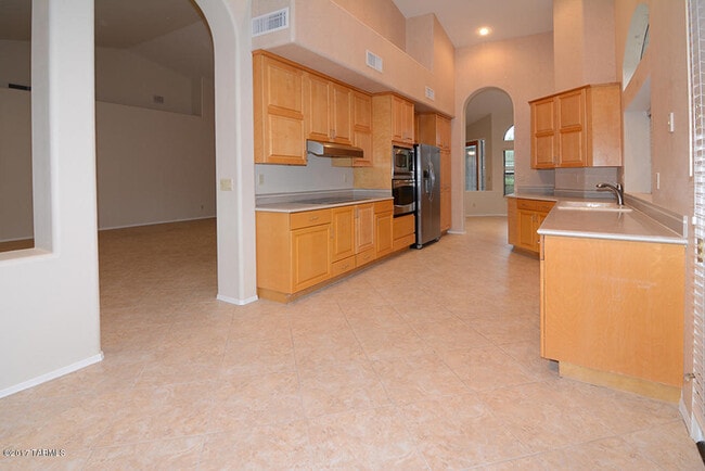 Building Photo - 6971 E Cicada Ct