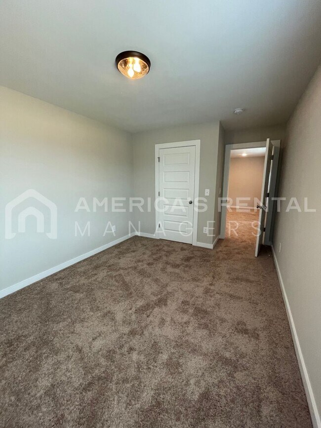 Building Photo - Home for Rent in Jasper, AL!!! Available to View Now!!!  DEPOSIT VIEWING!!