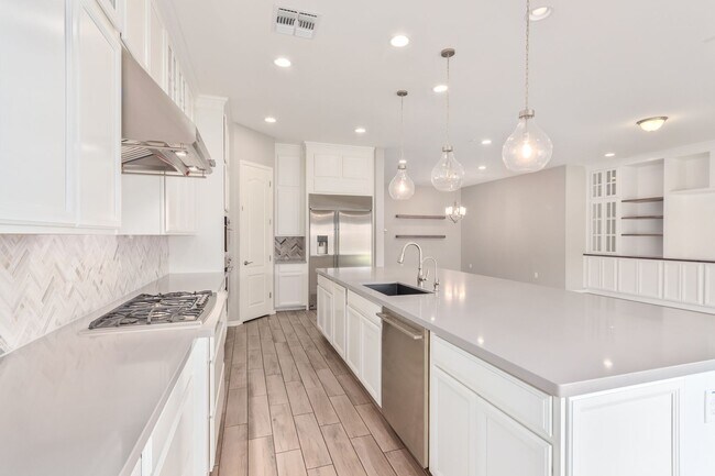 Building Photo - New Rental Listing in Madison Vistas