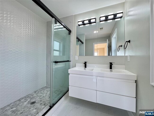 Building Photo - 105 Feronia Wy