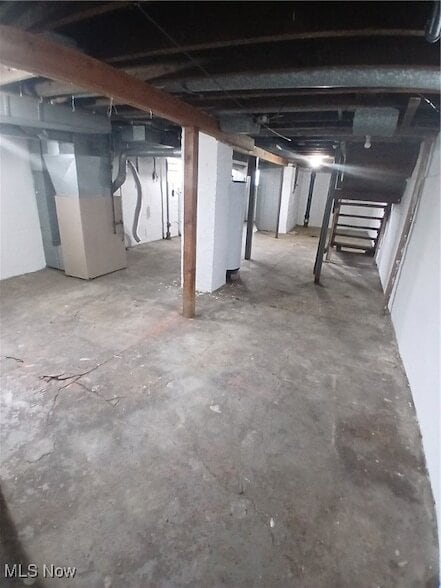 Building Photo - 142 N Bridge St