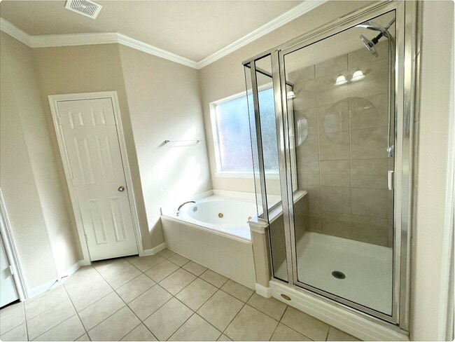 Building Photo - 38 Robin Caper Ct