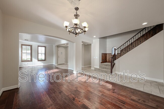 Building Photo - 3779 N Denny Way