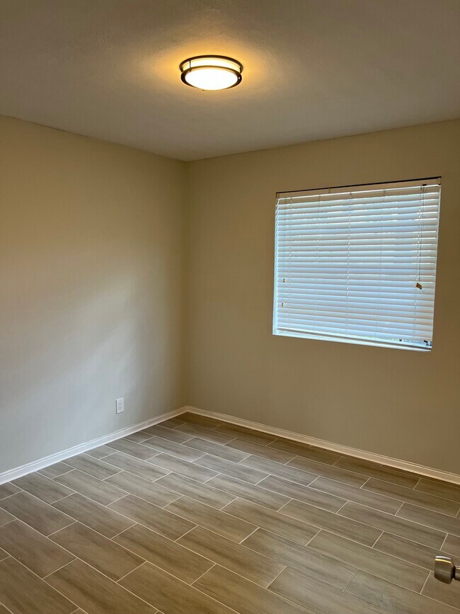 Bedroom 2 - 325 SW 14th Ct