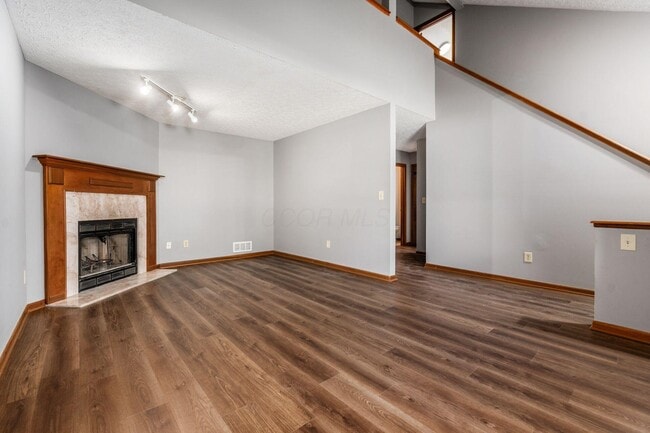 Building Photo - 8308 Talia Ct