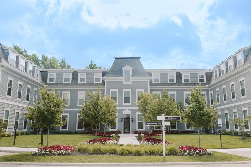 Primary Photo - The Landon at New Albany Park