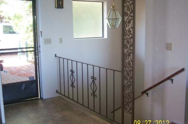 Building Photo - 10448 Edgewater Dr