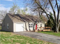 Building Photo - ADORABLE and CLEAN home in KCK-Coming SOON!!