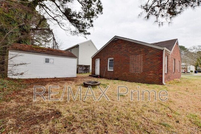 Building Photo - 2808 Arcadia Ave