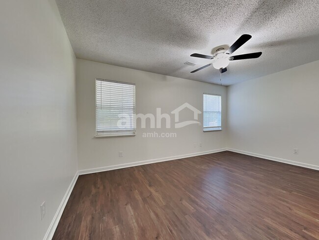 Building Photo - 7548 Applecross Rd