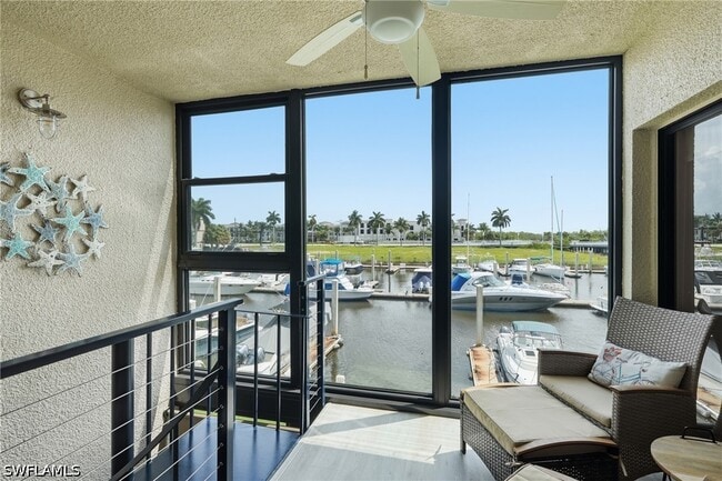 Building Photo - 803 River Point Dr