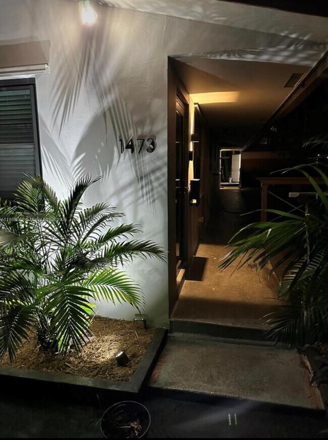 Building Photo - 1473 NW 10th St