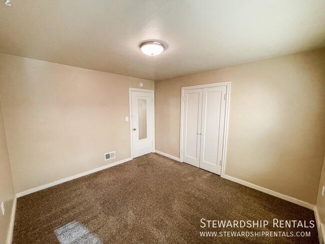 Building Photo - 1790 Mill St